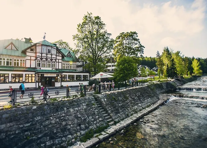 Depandance Hubertus 酒店 3*