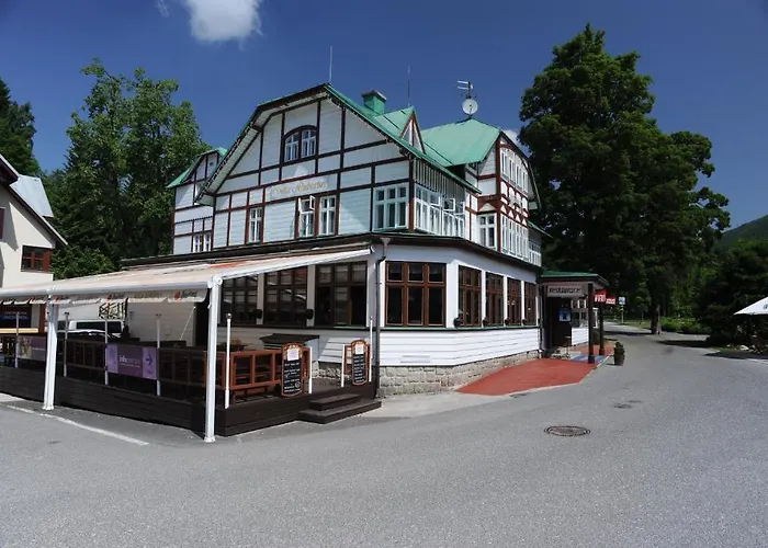 Depandance Hubertus 3*