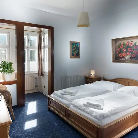 Depandance Hubertus Hotell 3*