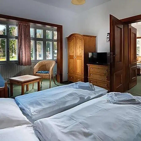 Depandance Hubertus 3*