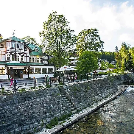 Depandance Hubertus Hotel 3*