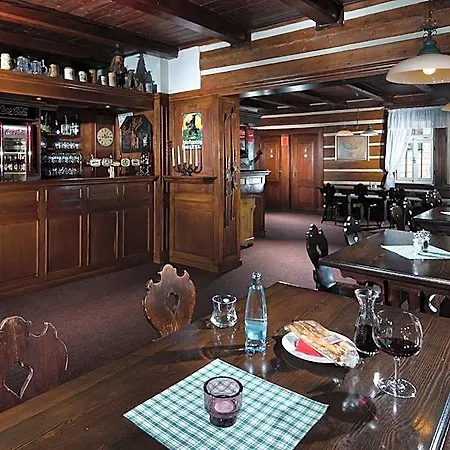 Hotel Depandance Hubertus 3*