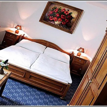 Hubertus 3*