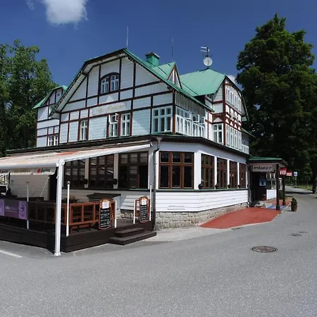 Depandance Hubertus 3*