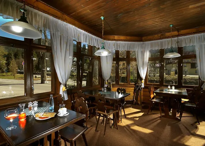 Depandance Hubertus فندق 3*